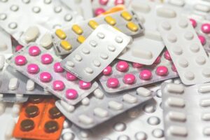 Aceclofenac 100mg Paracetamol 325 mg Tablet in India